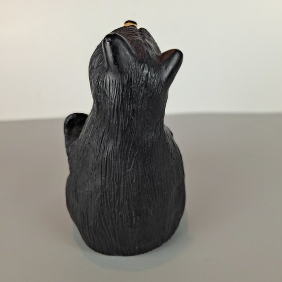 Bearfoots Bear “Handy” Business Card Holder Figurine by Jeff Flemming - Picture 6 of 12